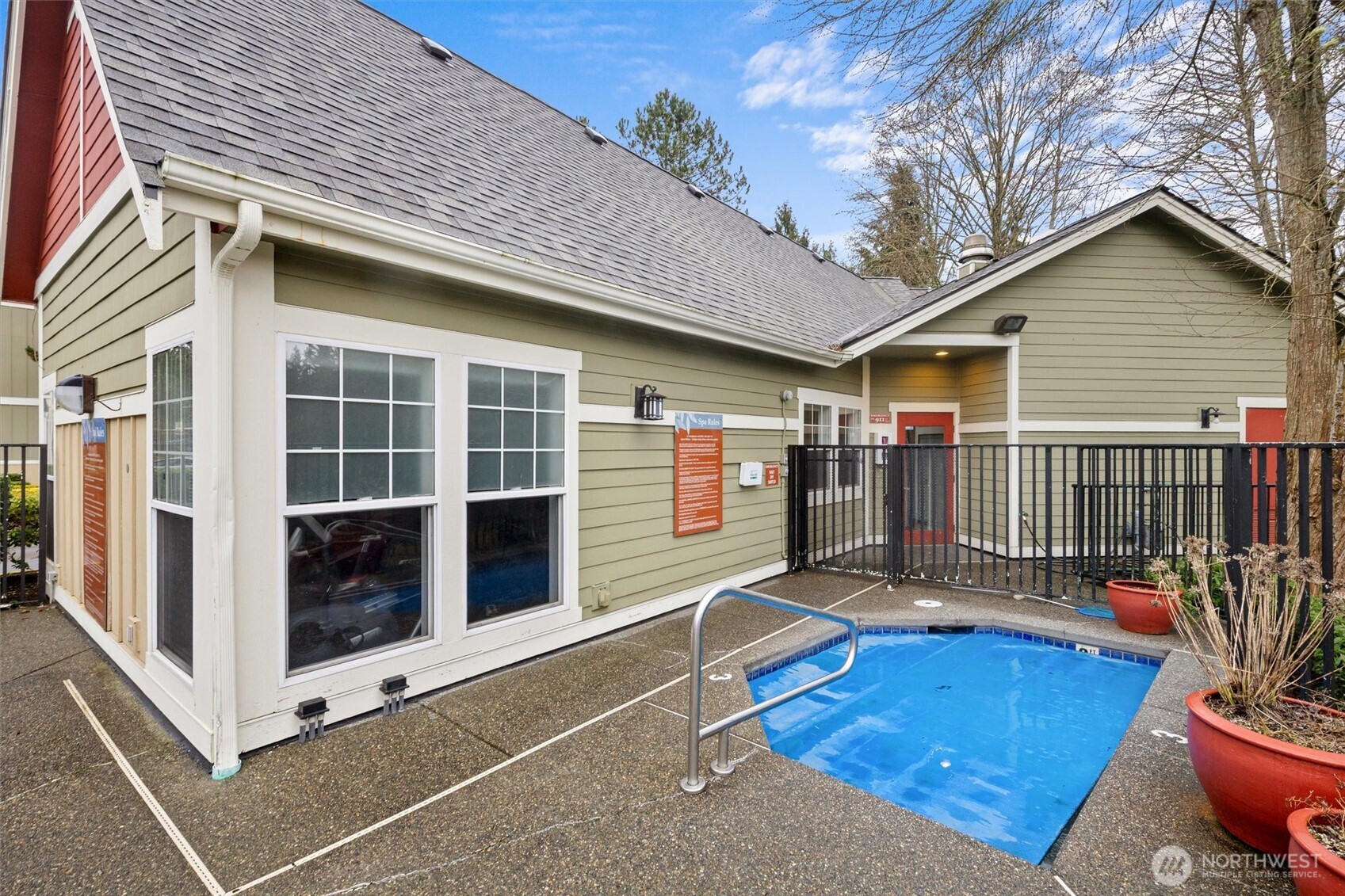 7711 NE 175th Street #C305, Kenmore, WA 98028