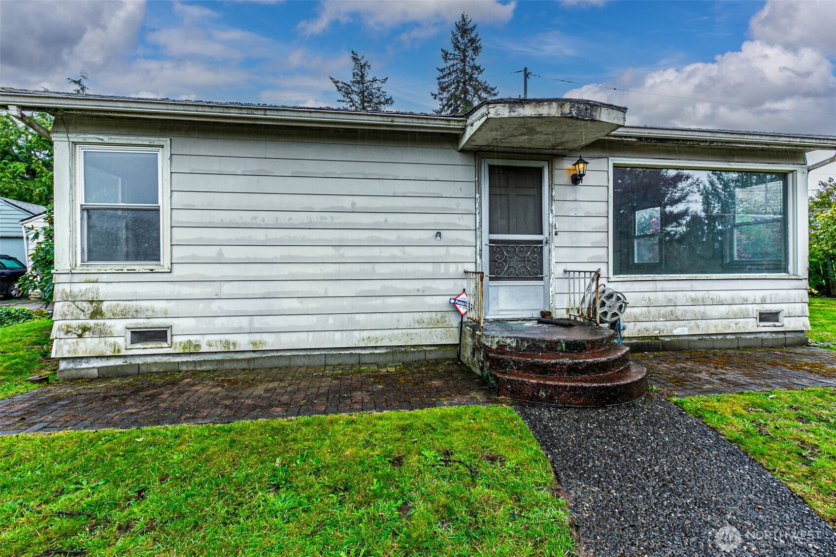 7035 S 127th Street , Seattle, WA 98178