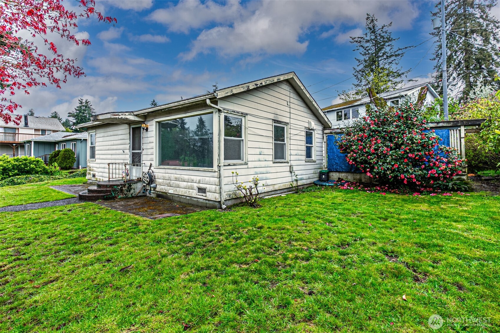 7035 S 127th Street , Seattle, WA 98178