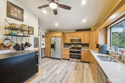 511 S 31st Street , Renton, WA 98055-5058 - Photo 11