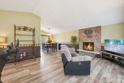 511 S 31st Street , Renton, WA 98055-5058 - Photo 5