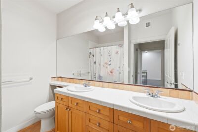 1000 Cabin Creek Lane SW ##B106, Issaquah, WA 98027-4648 - Photo 12