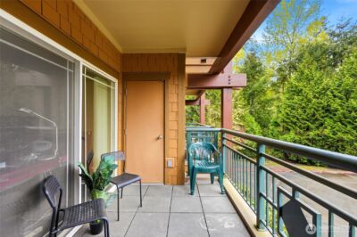 1000 Cabin Creek Lane SW ##B106, Issaquah, WA 98027-4648 - Photo 18