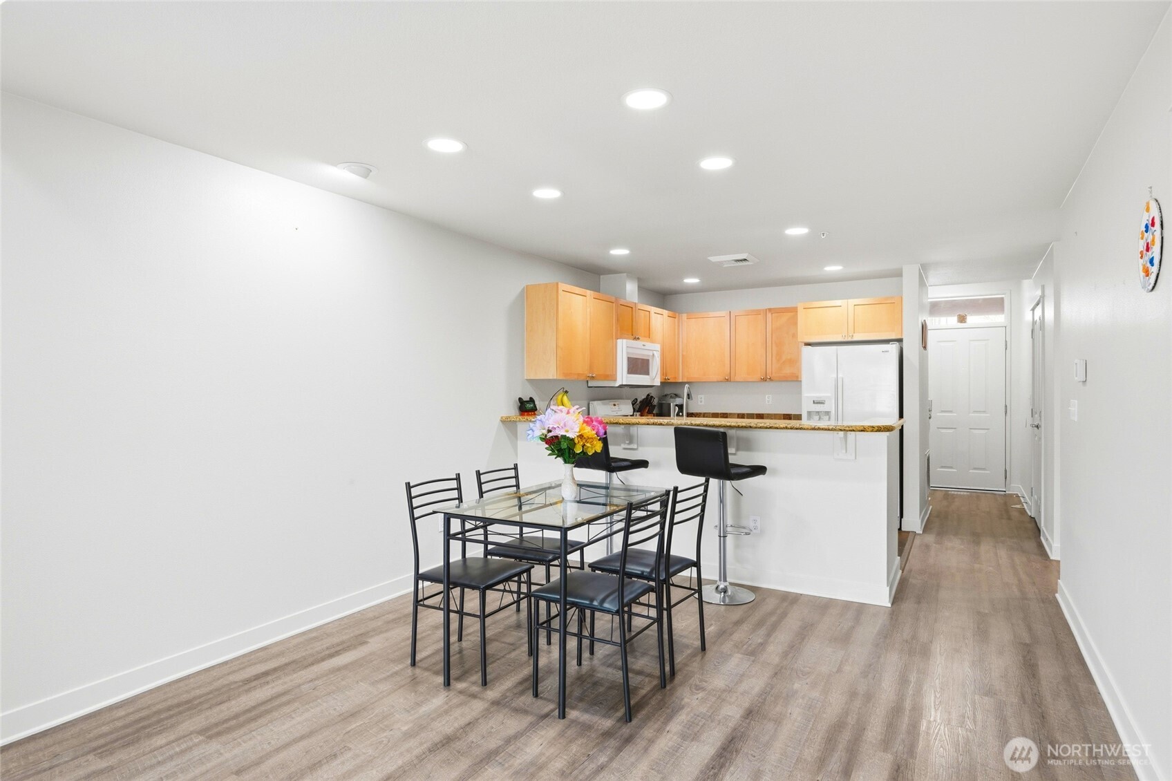 1000 Cabin Creek Lane SW ##B106, Issaquah, WA 98027-4648