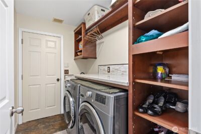 10019 SE 244th Court , Kent, WA 98030 - Photo 20