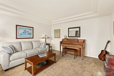 10019 SE 244th Court , Kent, WA 98030 - Photo 4