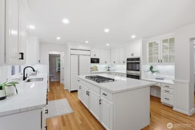 13799 NE 32nd Place , Bellevue, WA 98005 - Photo 13