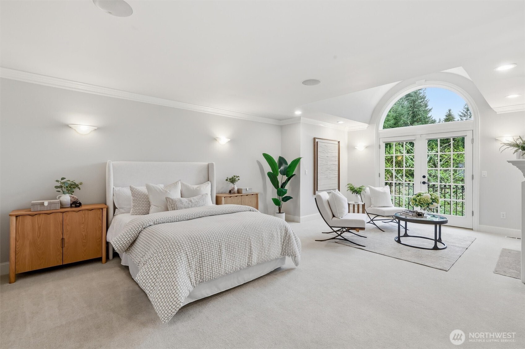 13799 NE 32nd Place , Bellevue, WA 98005