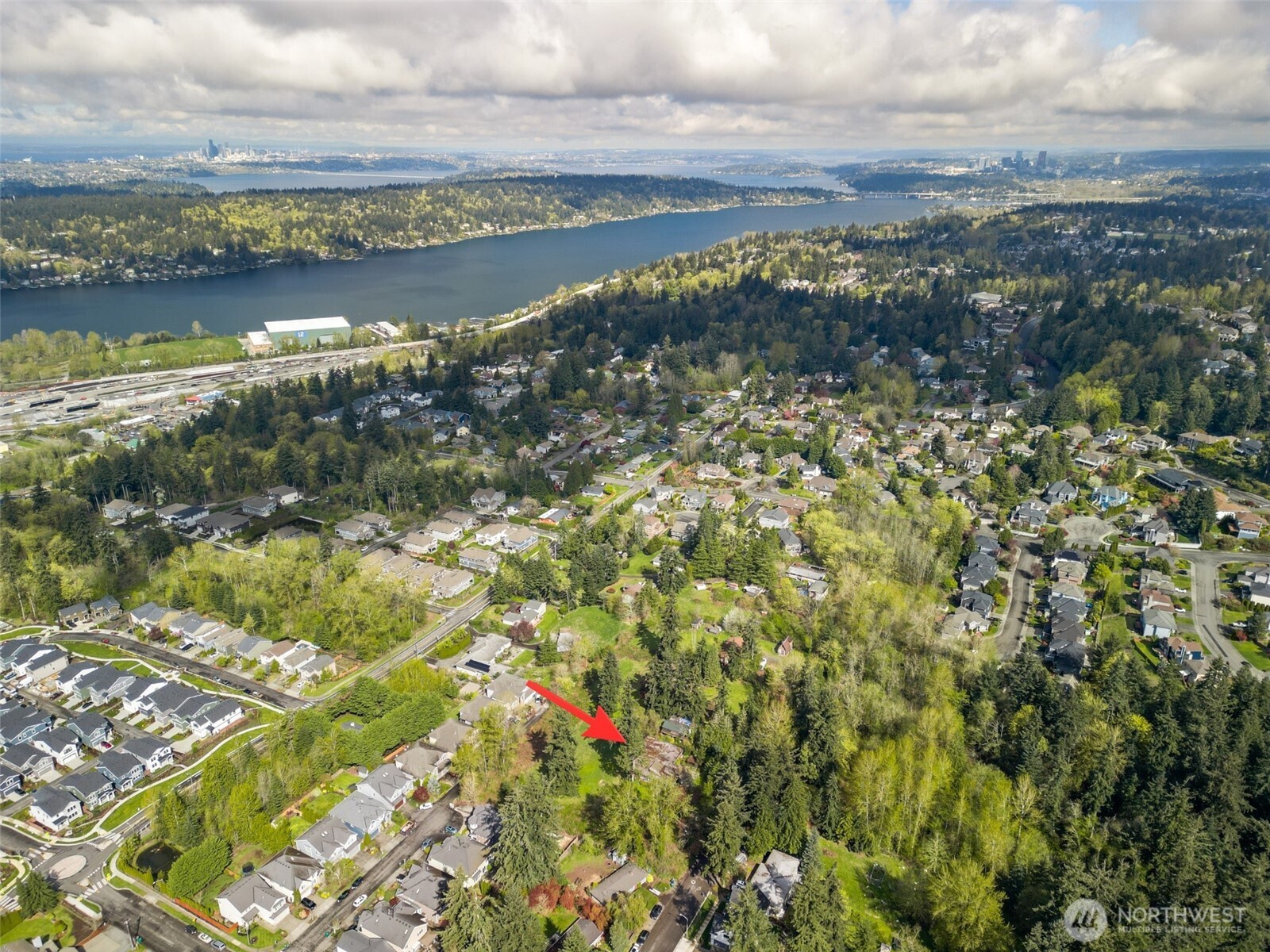 8213 118th Avenue SE, Newcastle, WA 98056-1722