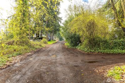 8213 118th Avenue SE, Newcastle, WA 98056-1722 - Photo 9