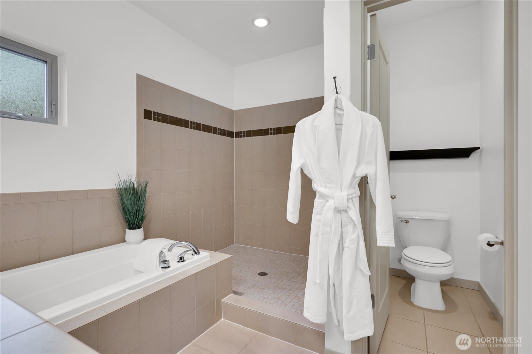 12062 Minor Way , Mukilteo, WA 98275