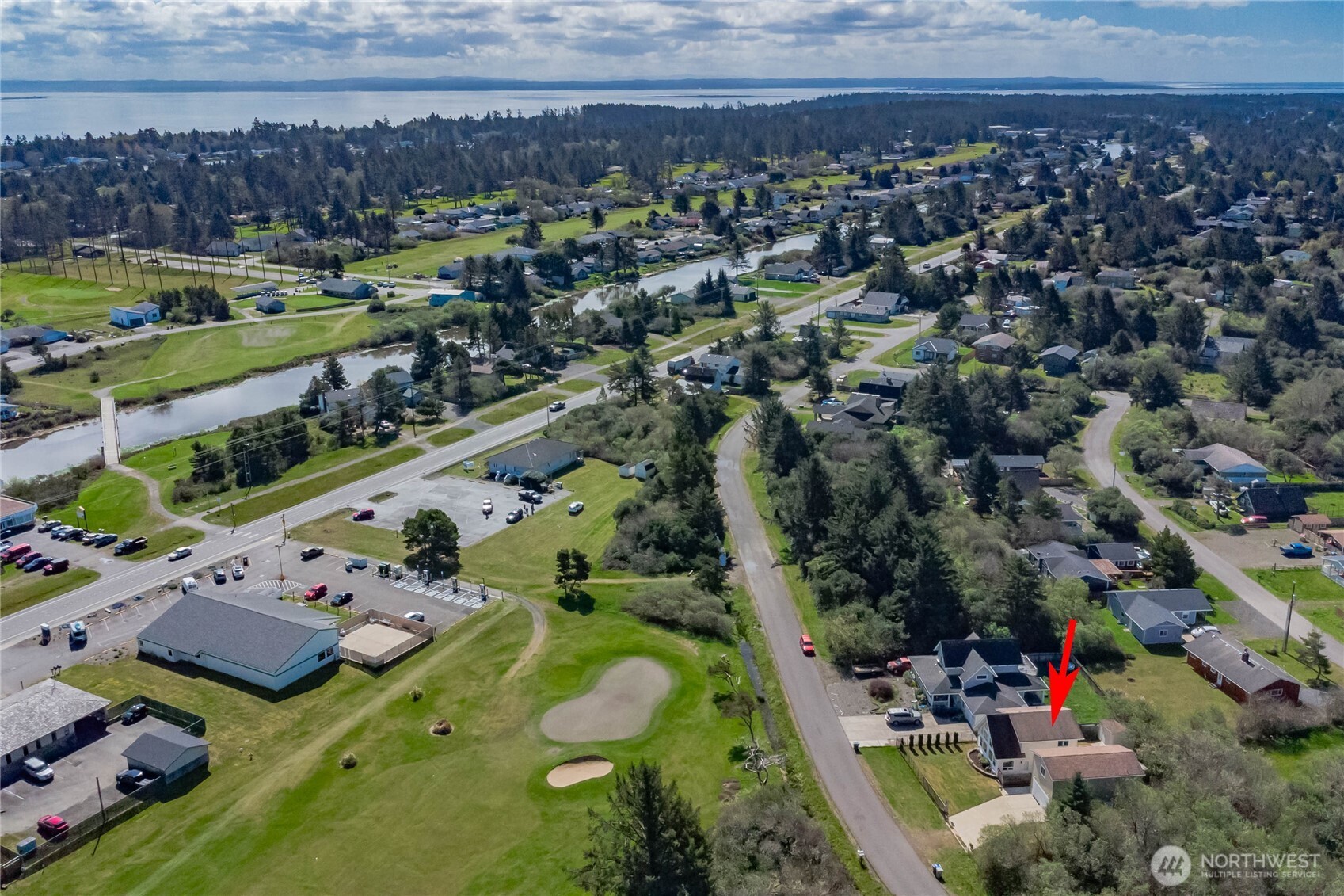 555 Ensign Avenue NW, Ocean Shores, WA 98569-9778