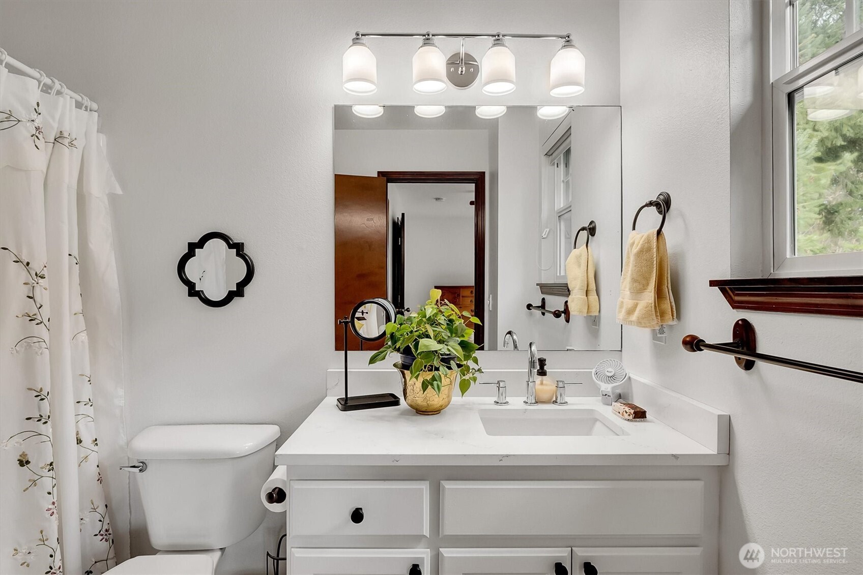 16902 120th Avenue E, Puyallup, WA 98374