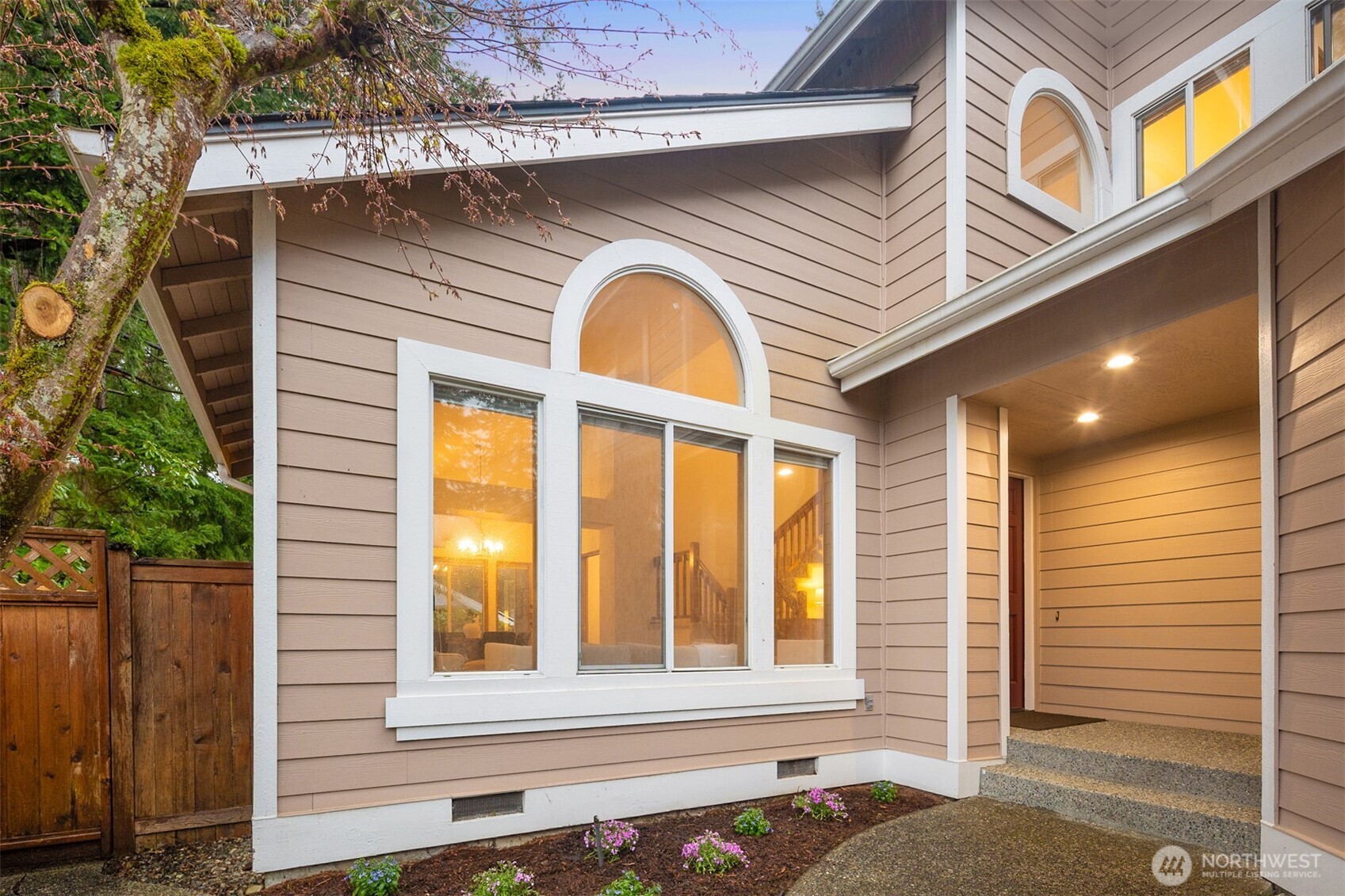 3540 254th Avenue SE, Sammamish, WA 98029