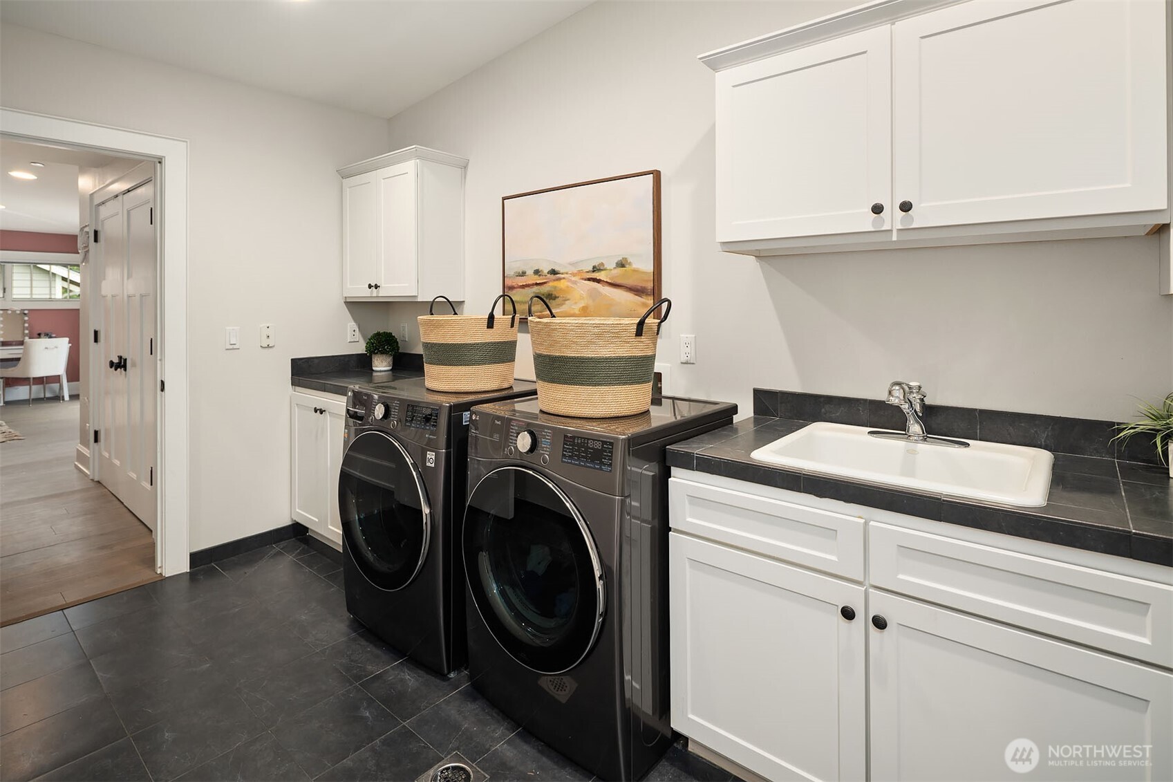 4427 95th Avenue NE, Yarrow Point, WA 98004