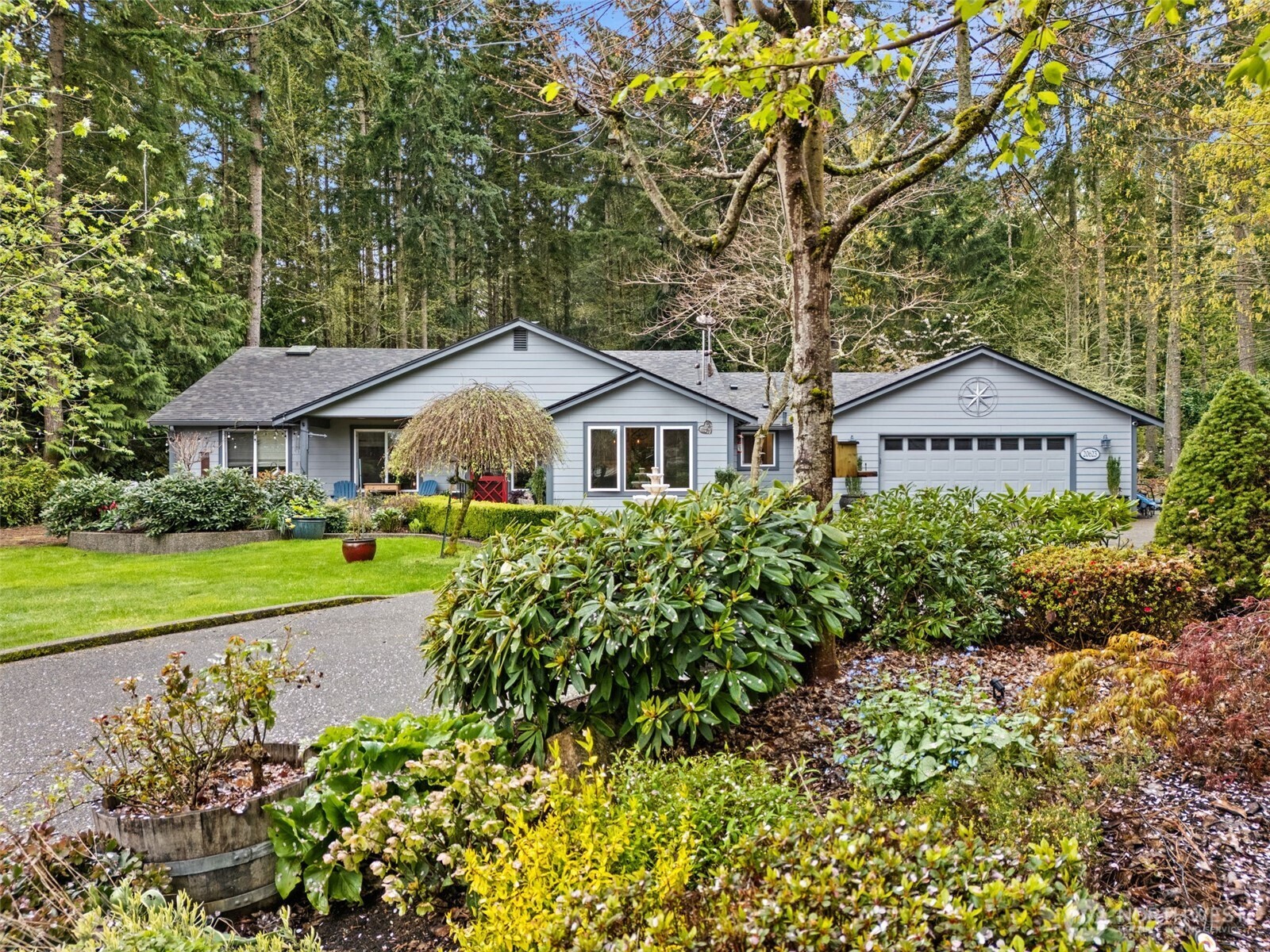20623 Mainland View Place NE, Suquamish, WA 98392