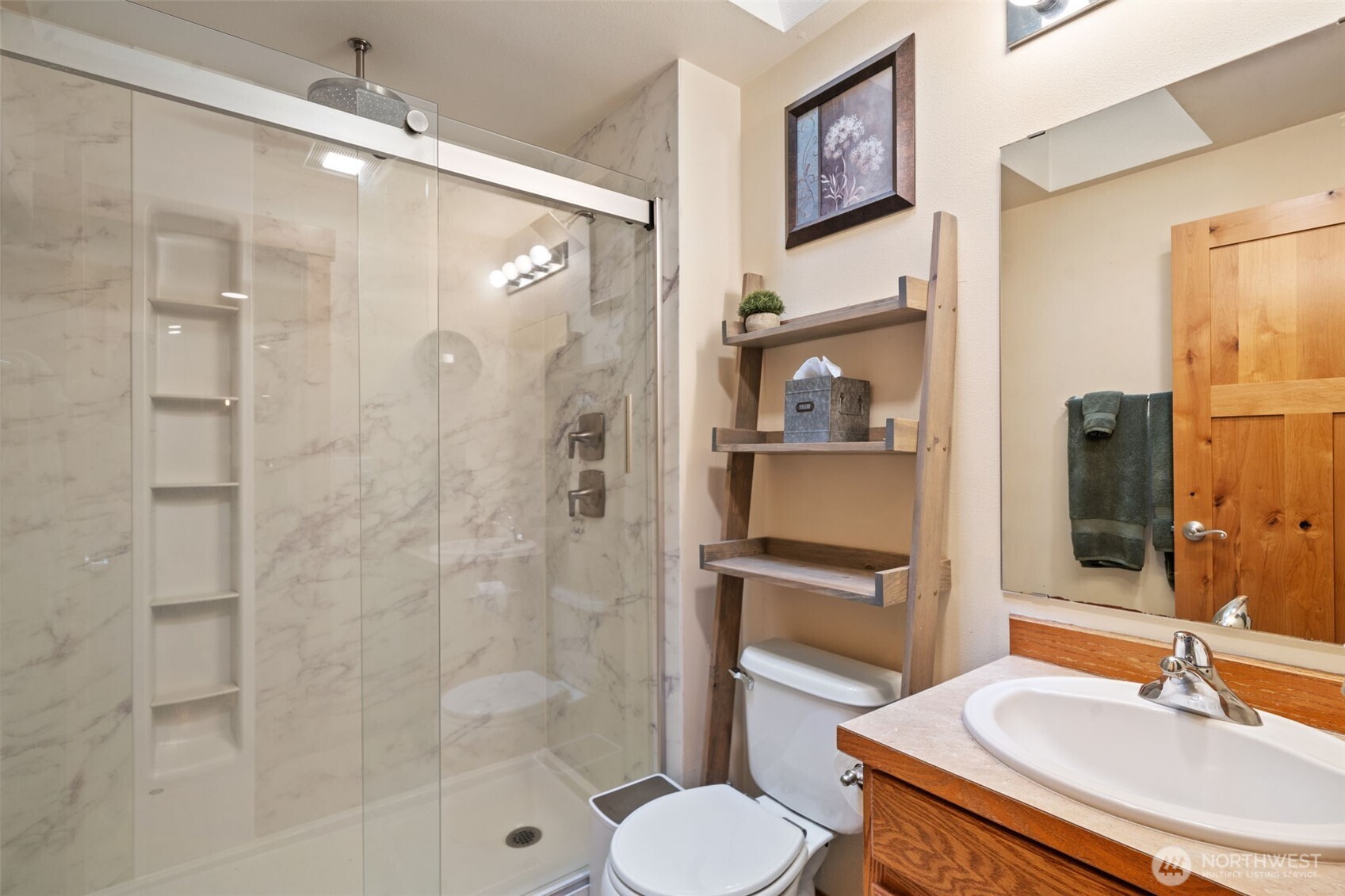 20623 Mainland View Place NE, Suquamish, WA 98392