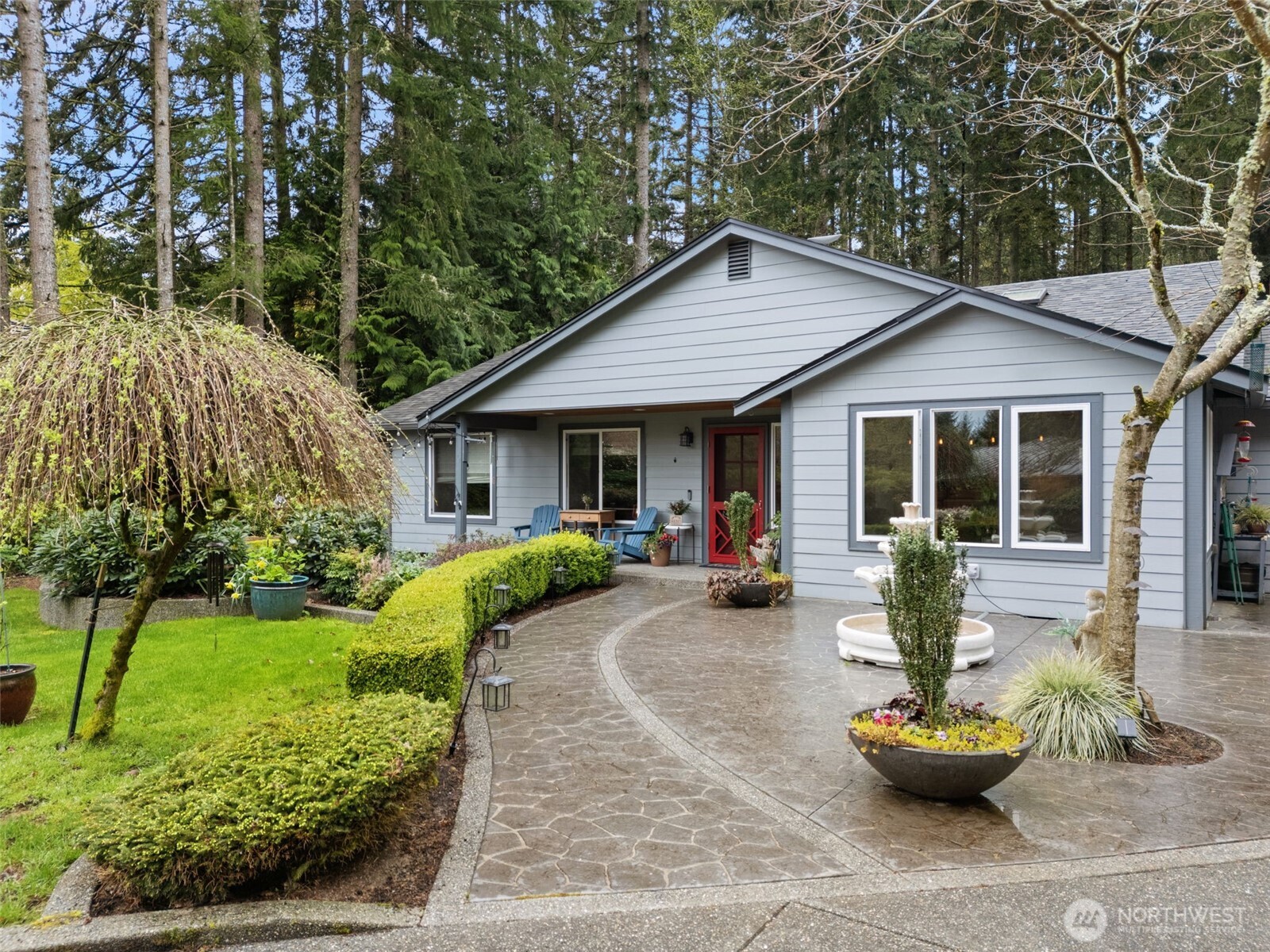 20623 Mainland View Place NE, Suquamish, WA 98392