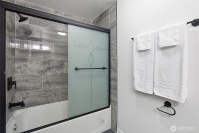 12205 58th Avenue E, Puyallup, WA 98373 - Photo 18