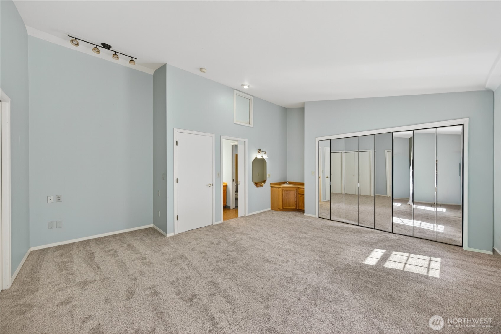 3508 W 8th Street , Anacortes, WA 98221