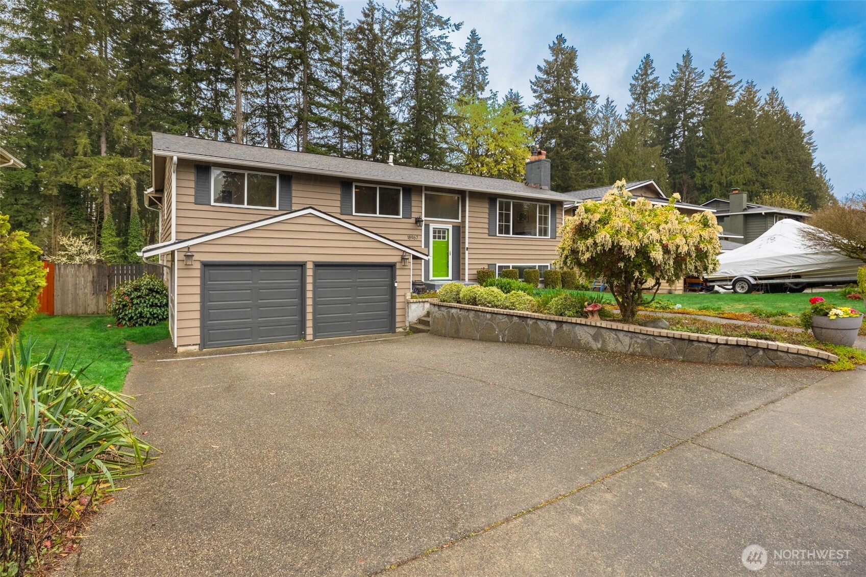 18967 127th Place SE, Renton, WA 98058