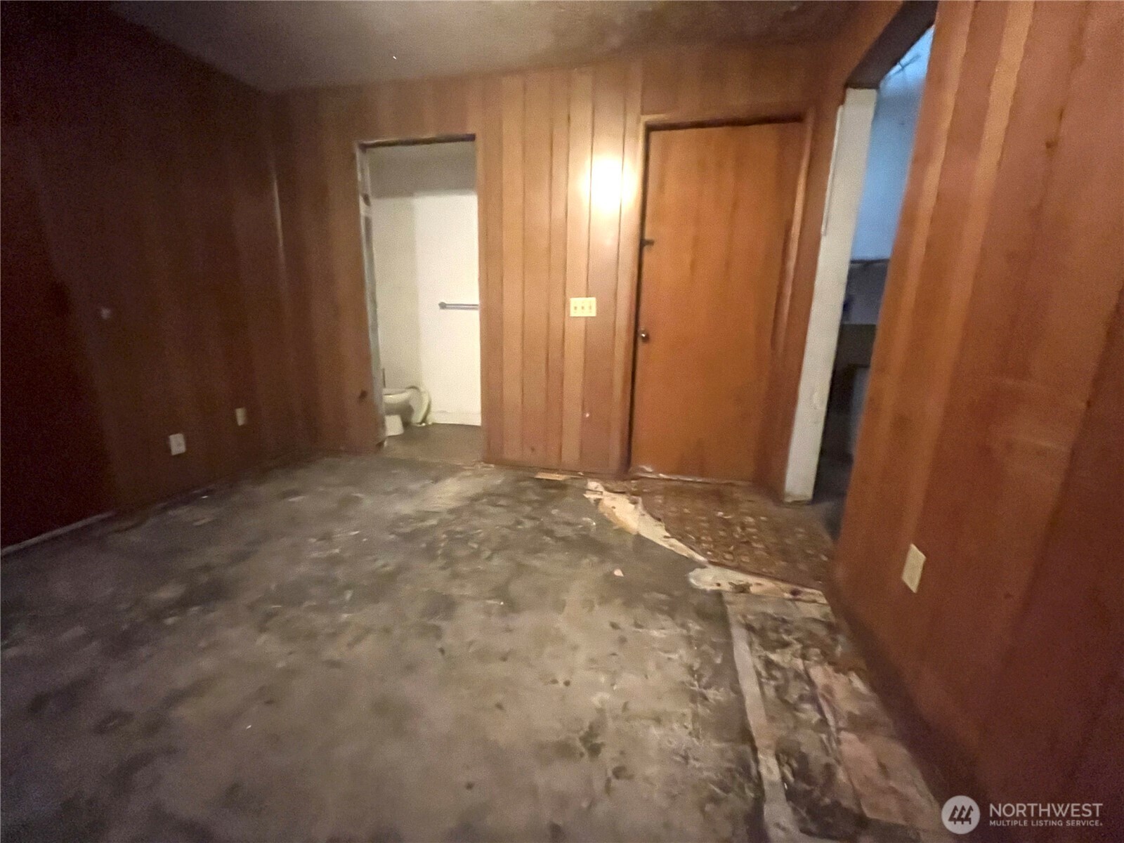 16919 12th Place NE, Shoreline, WA 98511