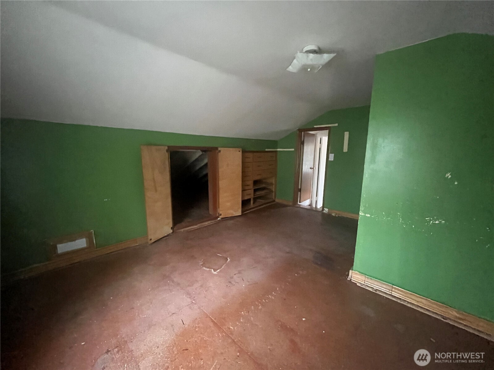 16919 12th Place NE, Shoreline, WA 98511