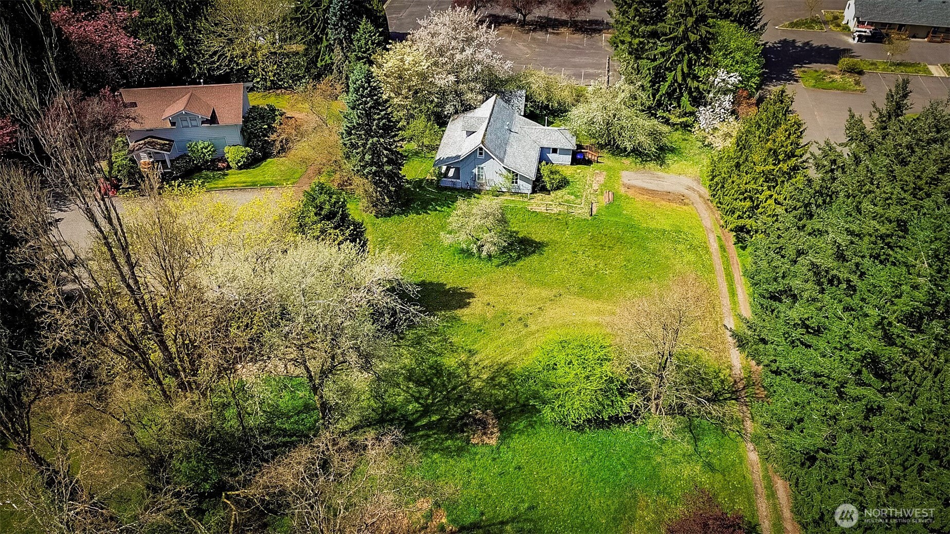 823 Lacey Street SE, Lacey, WA 98503-1326