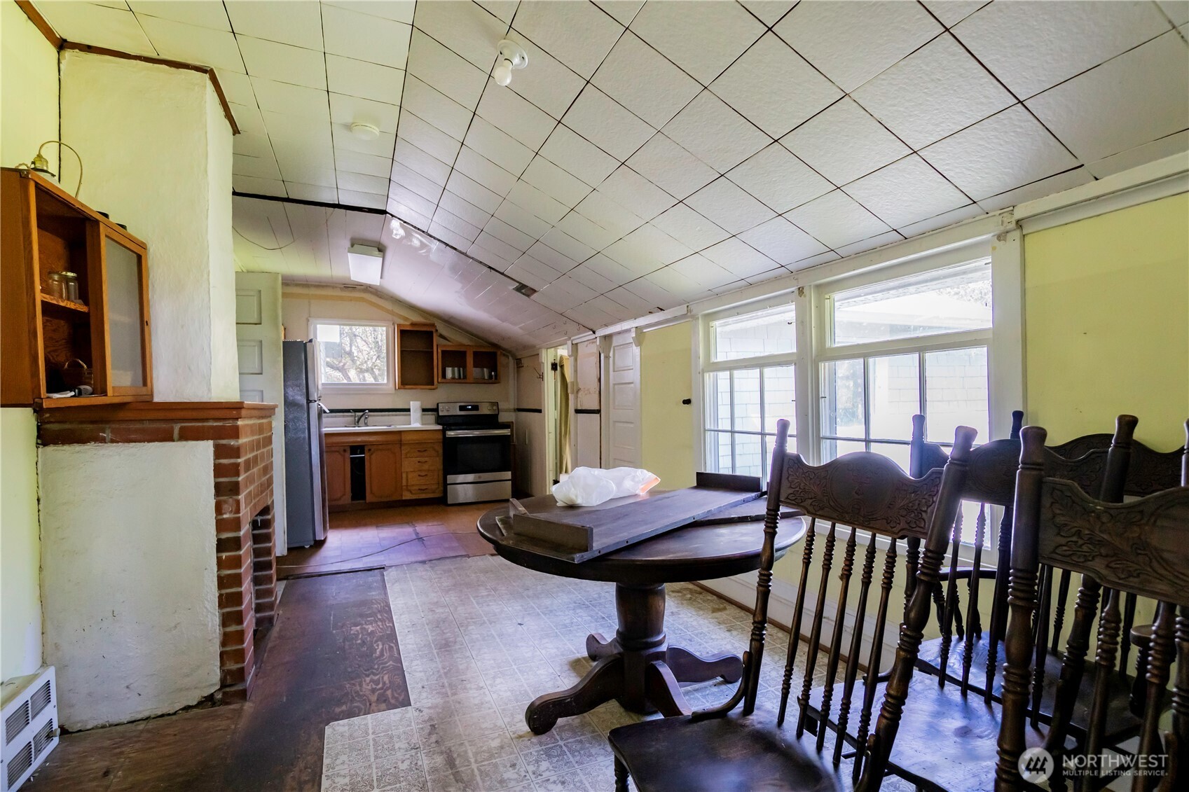 823 Lacey Street SE, Lacey, WA 98503-1326