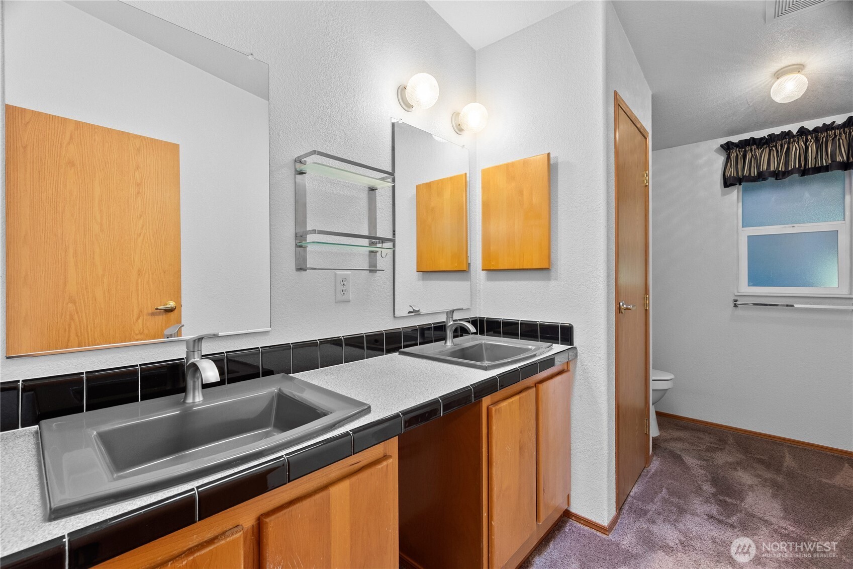 18437 Elderberry Street SW, Rochester, WA 98579