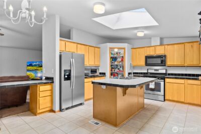 18437 Elderberry Street SW, Rochester, WA 98579 - Photo 9