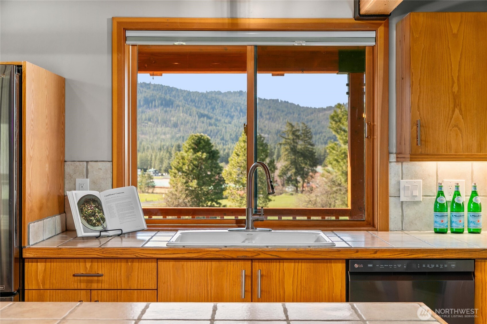 18553 Camp 12 Road , Leavenworth, WA 98826