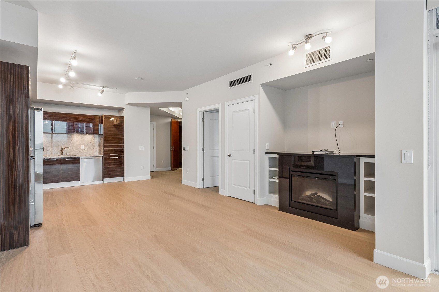 1920 4th Avenue #1504, Seattle, WA 98101