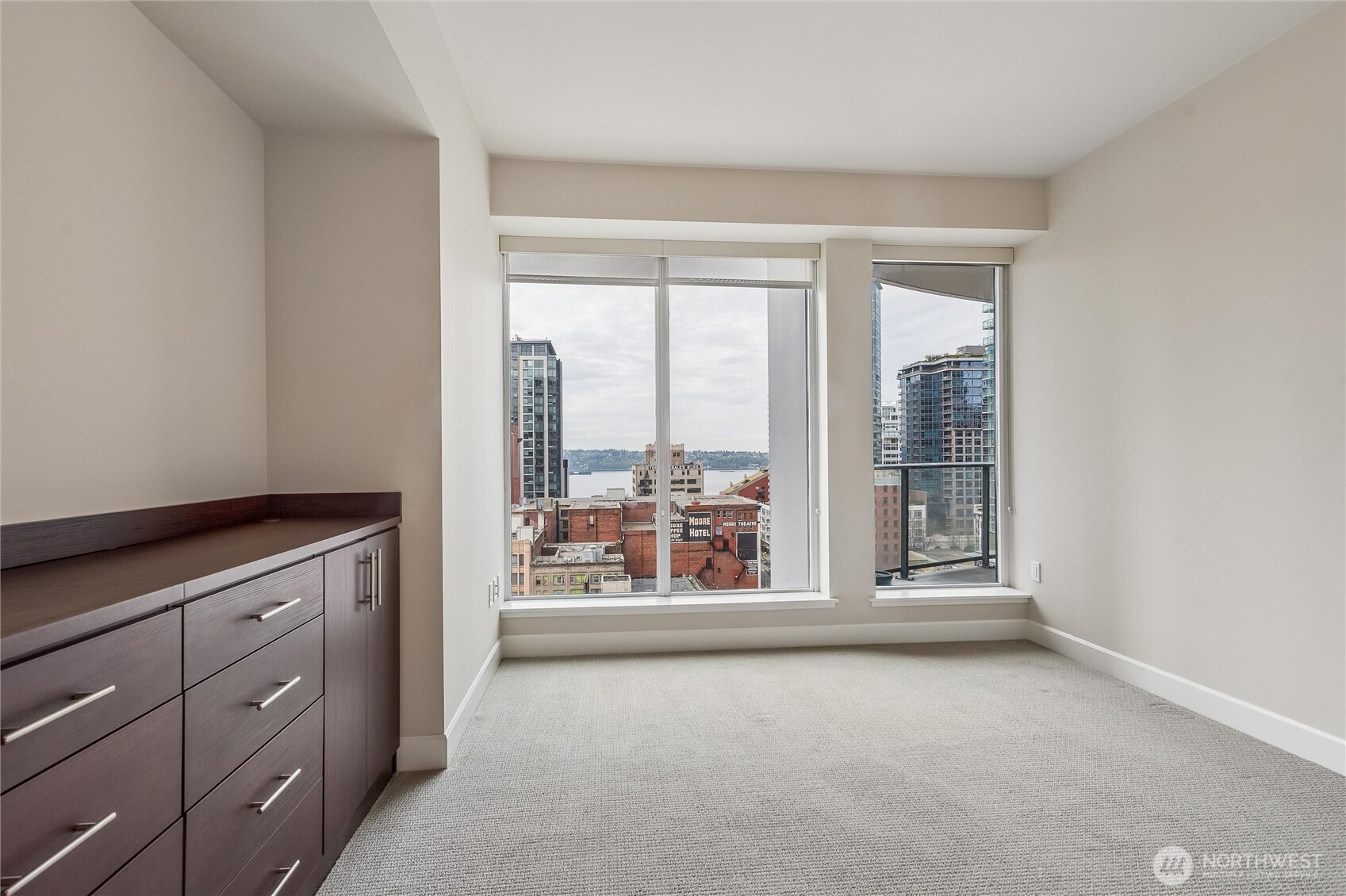1920 4th Avenue #1504, Seattle, WA 98101