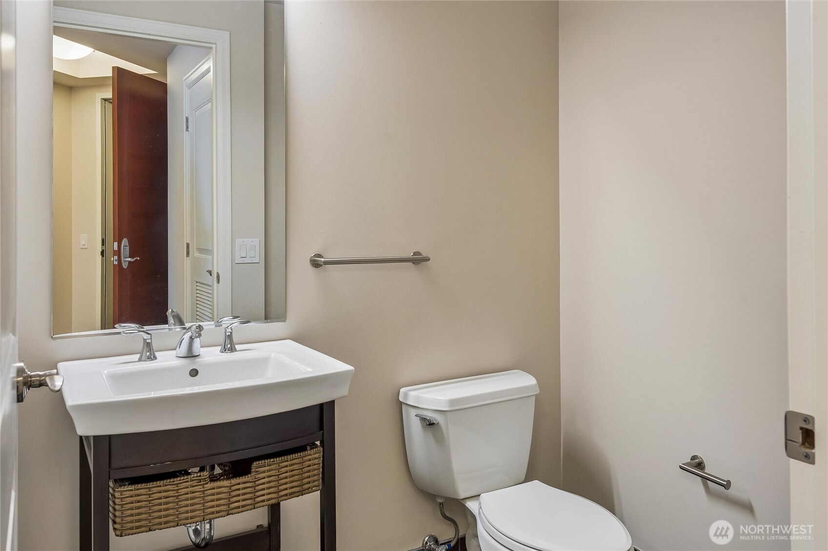 1920 4th Avenue #1504, Seattle, WA 98101