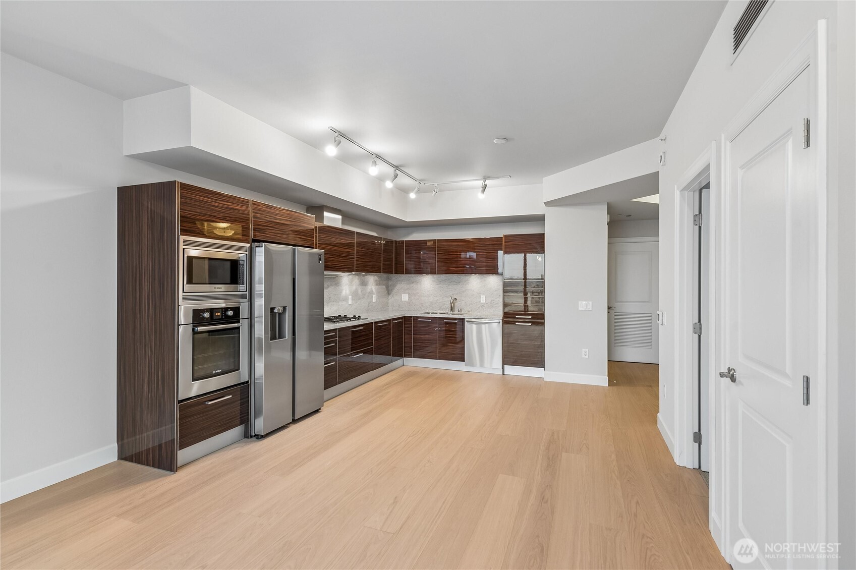1920 4th Avenue #1504, Seattle, WA 98101