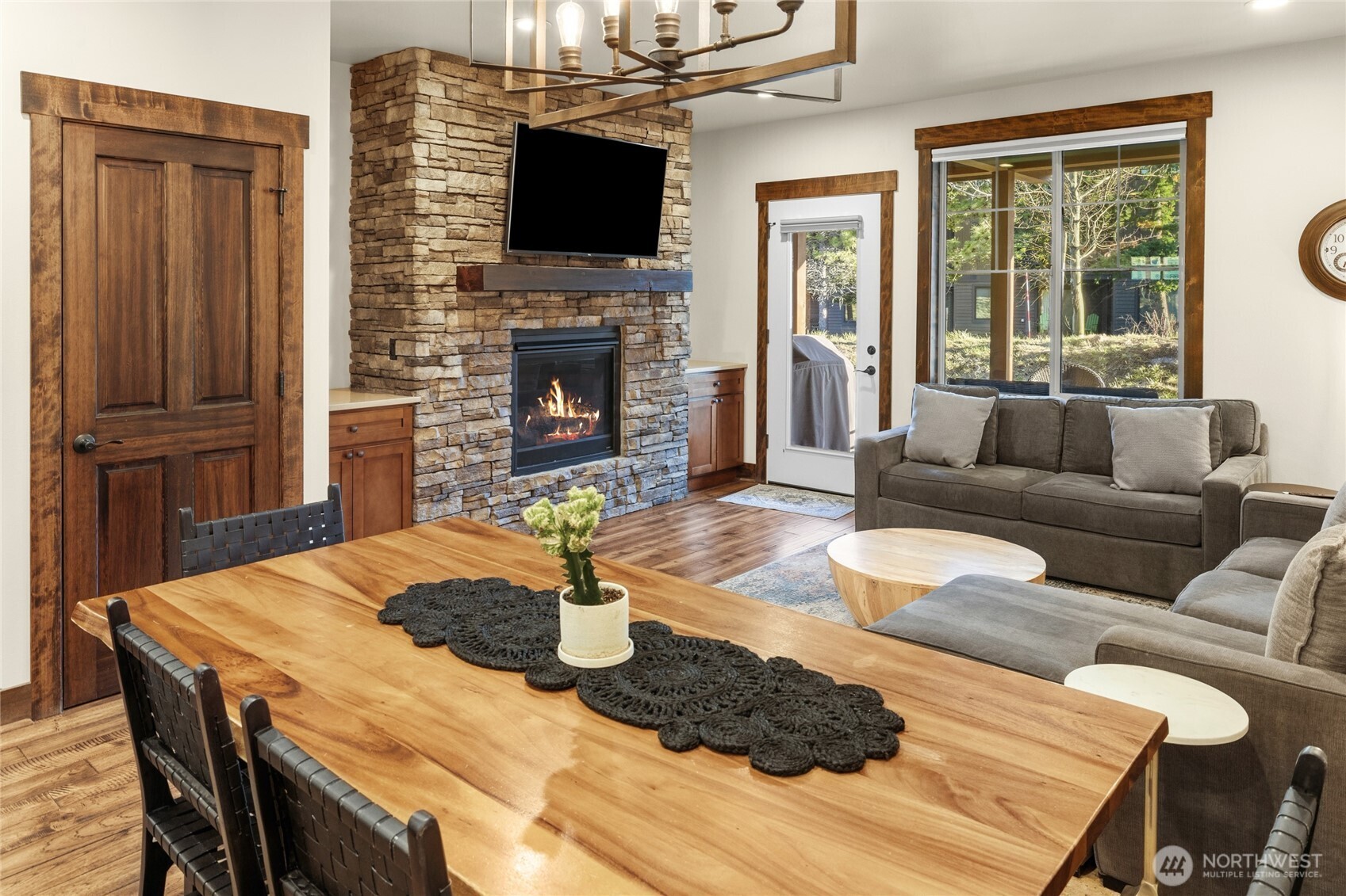 123 Big Hill Drive , Cle Elum, WA 98922
