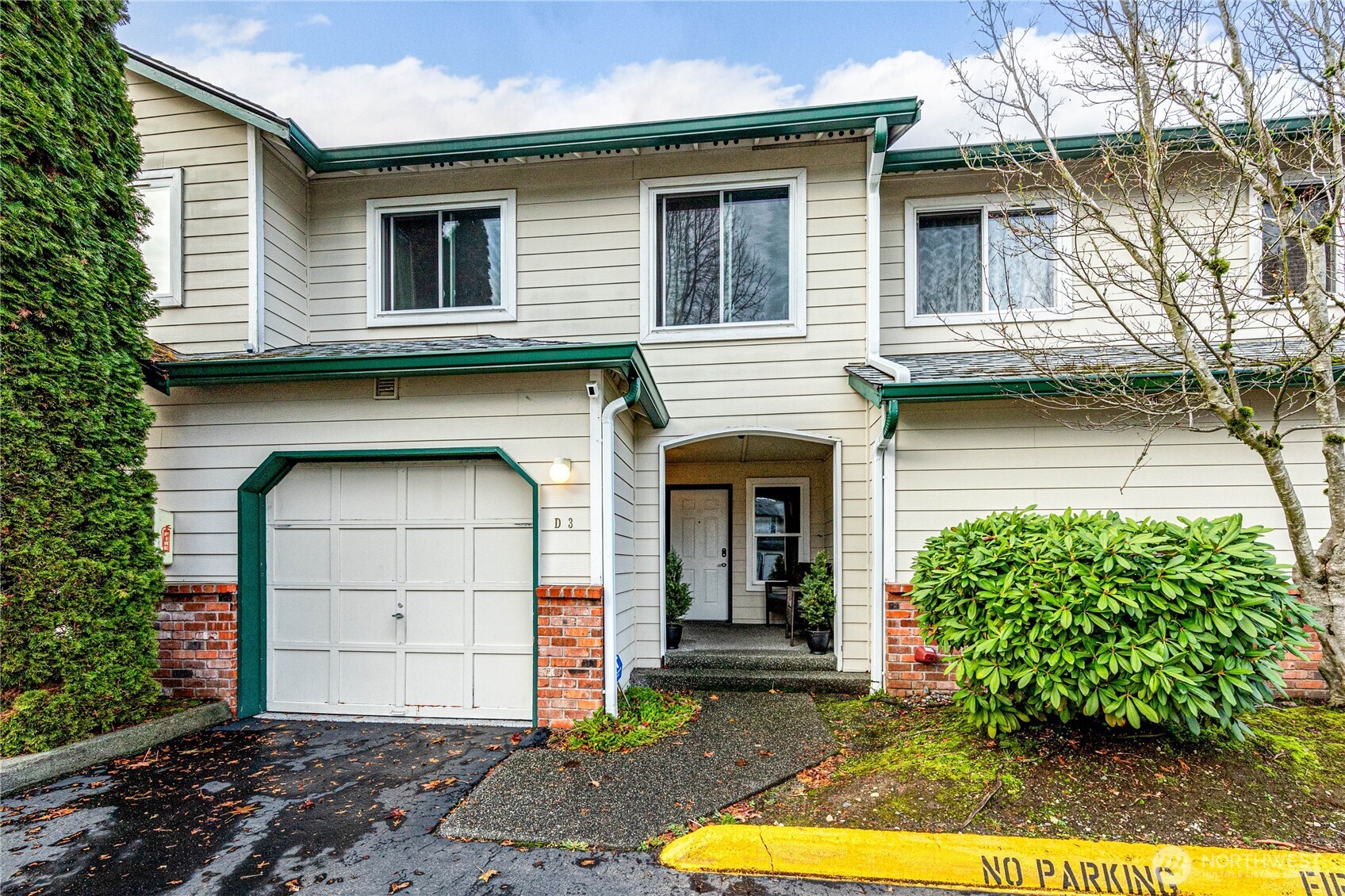1131 115th Street SW #D3, Everett, WA 98204-7887