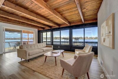 108 E Lake Stevens Road , Lake Stevens, WA 98258