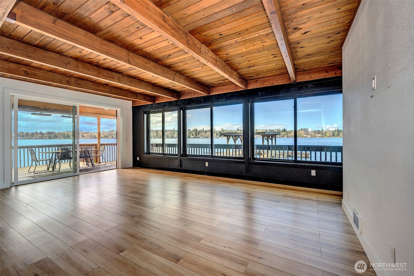 108 E Lake Stevens Road , Lake Stevens, WA 98258