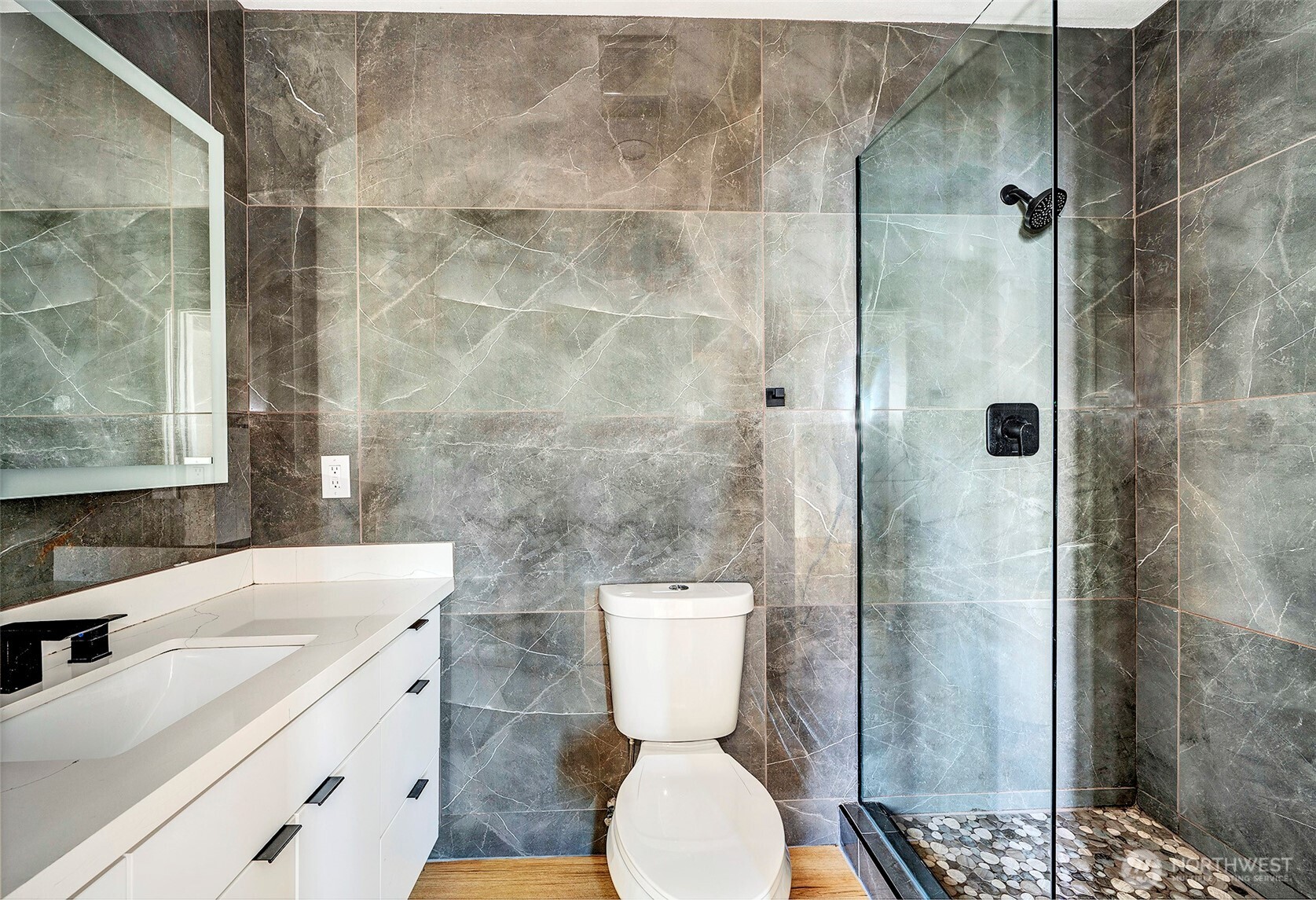 108 E Lake Stevens Road , Lake Stevens, WA 98258