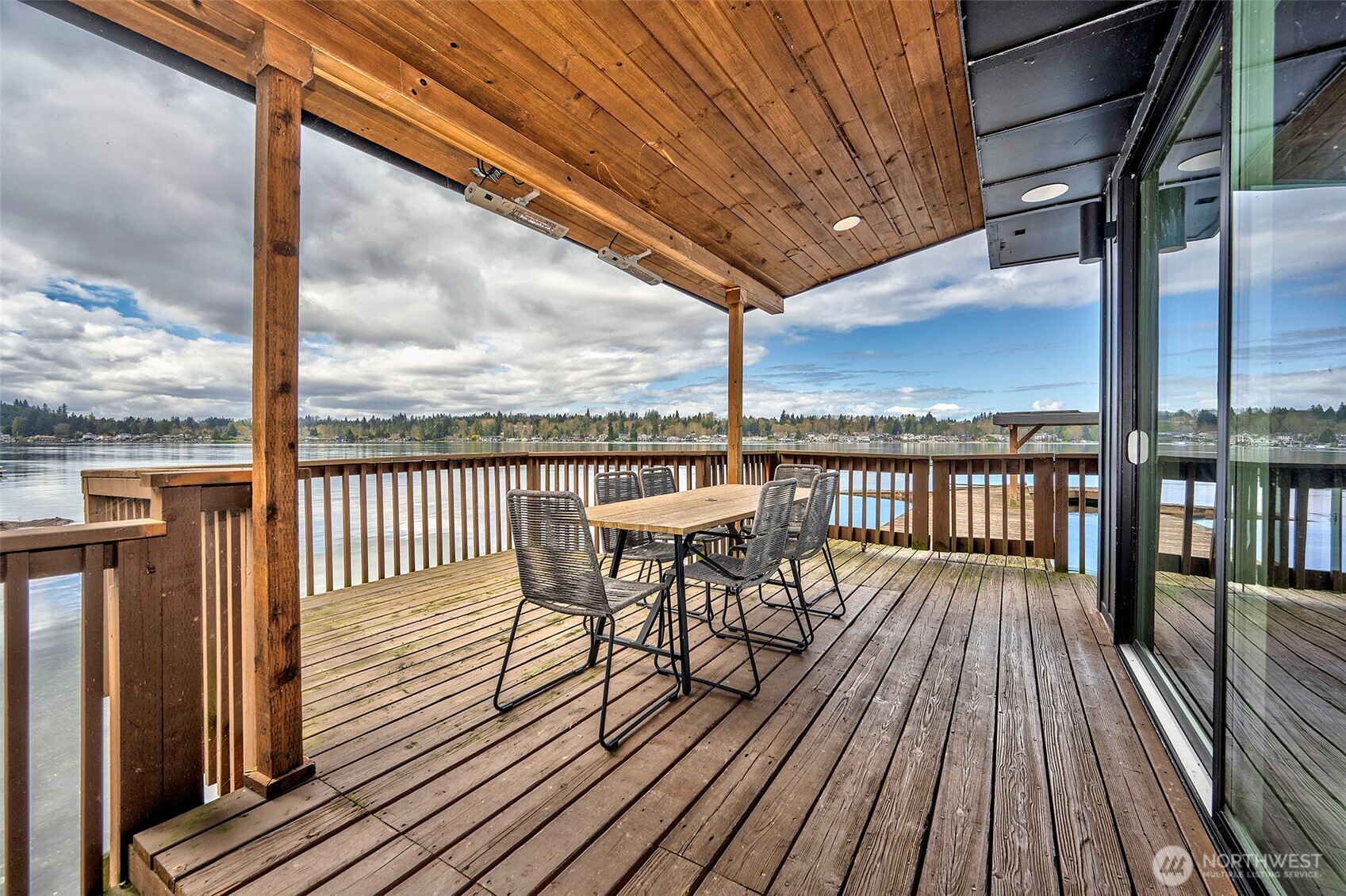 108 E Lake Stevens Road , Lake Stevens, WA 98258