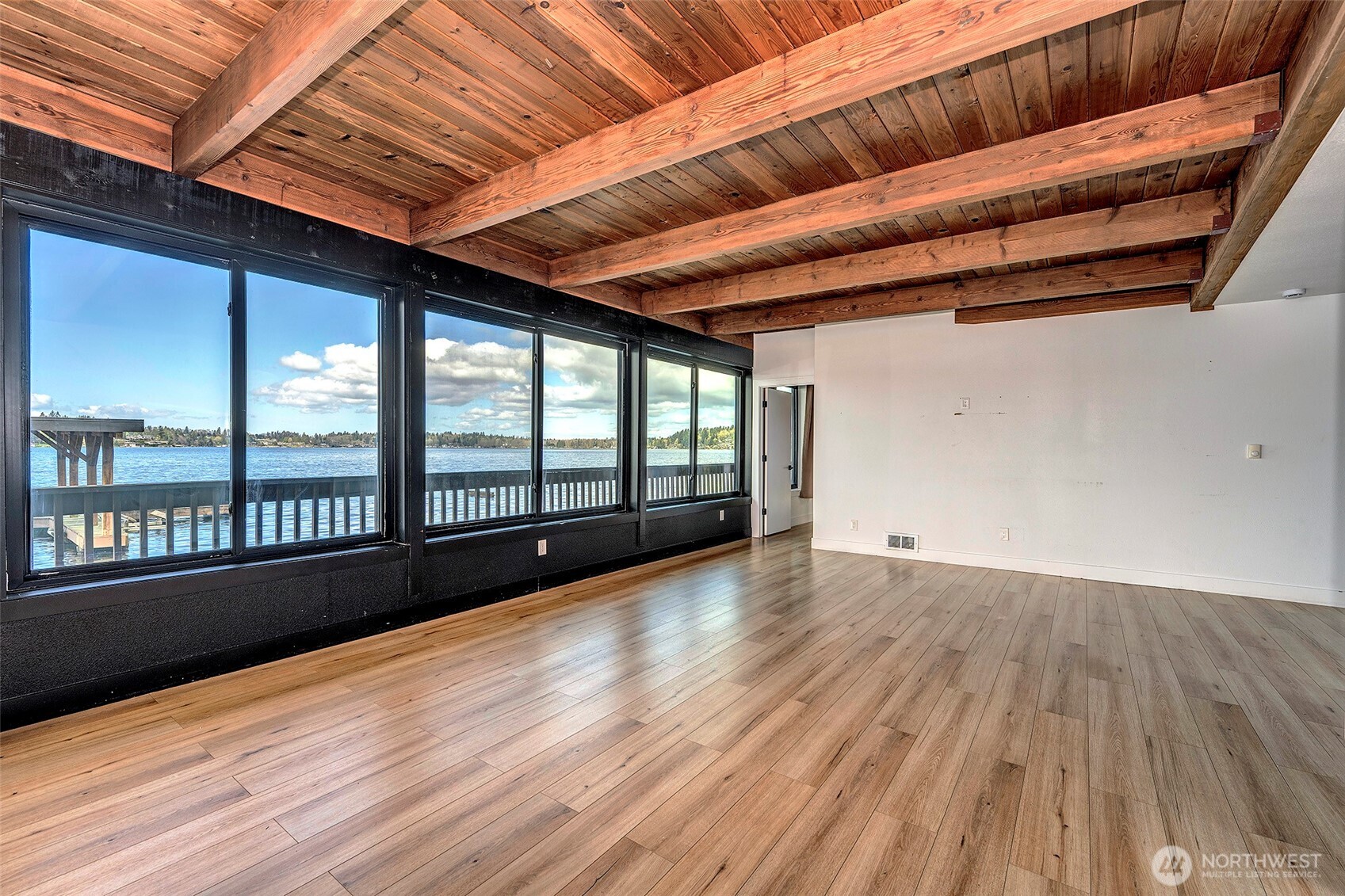 108 E Lake Stevens Road , Lake Stevens, WA 98258