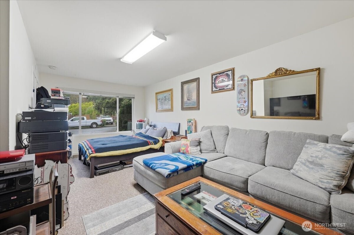 4404 229th Place SW, Mountlake Terrace, WA 98043