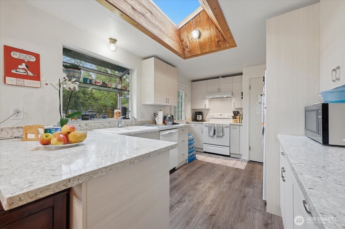 4404 229th Place SW, Mountlake Terrace, WA 98043