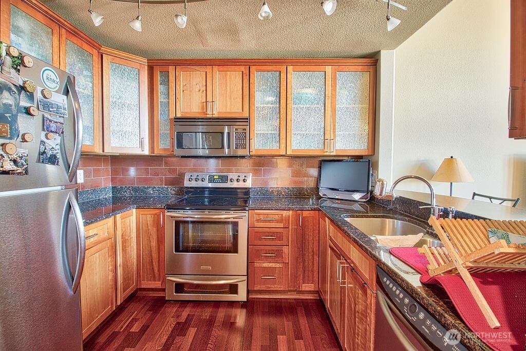 8980 Woodinville-Redmond Rd. NE #302, Redmond, WA 98052