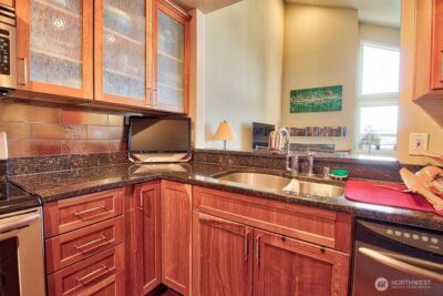 8980 Woodinville-Redmond Rd. NE #302, Redmond, WA 98052 - Photo 9