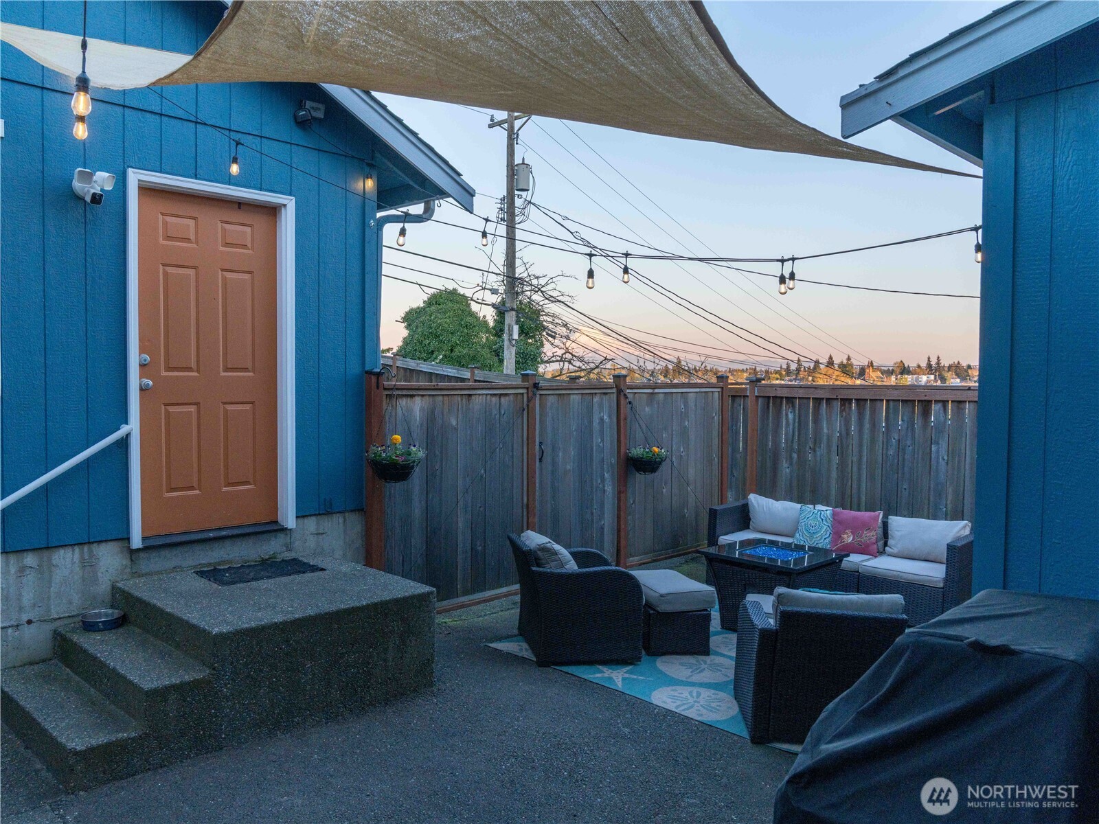 2543 S J Street , Tacoma, WA 98405
