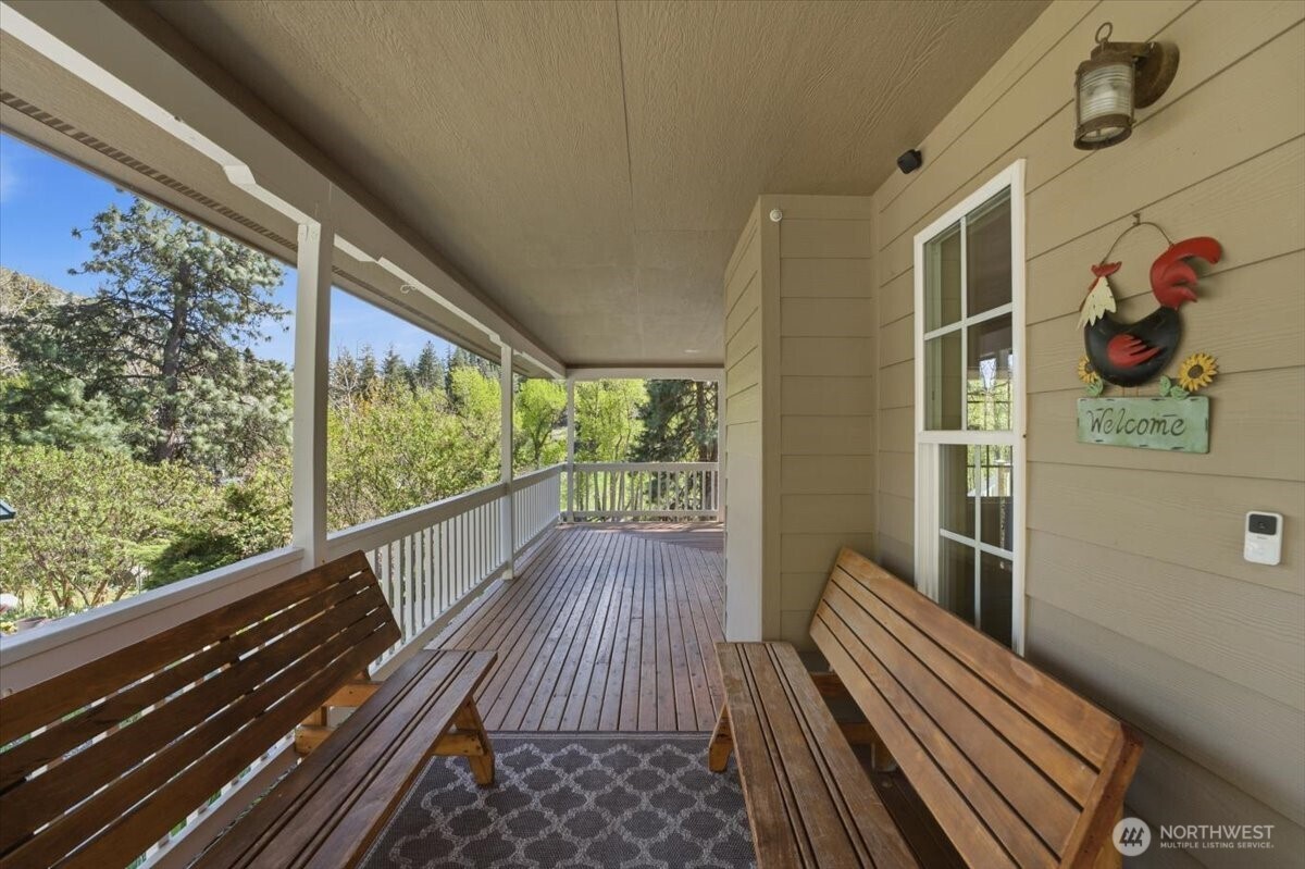8831 Entiat River Road , Entiat, WA 98822