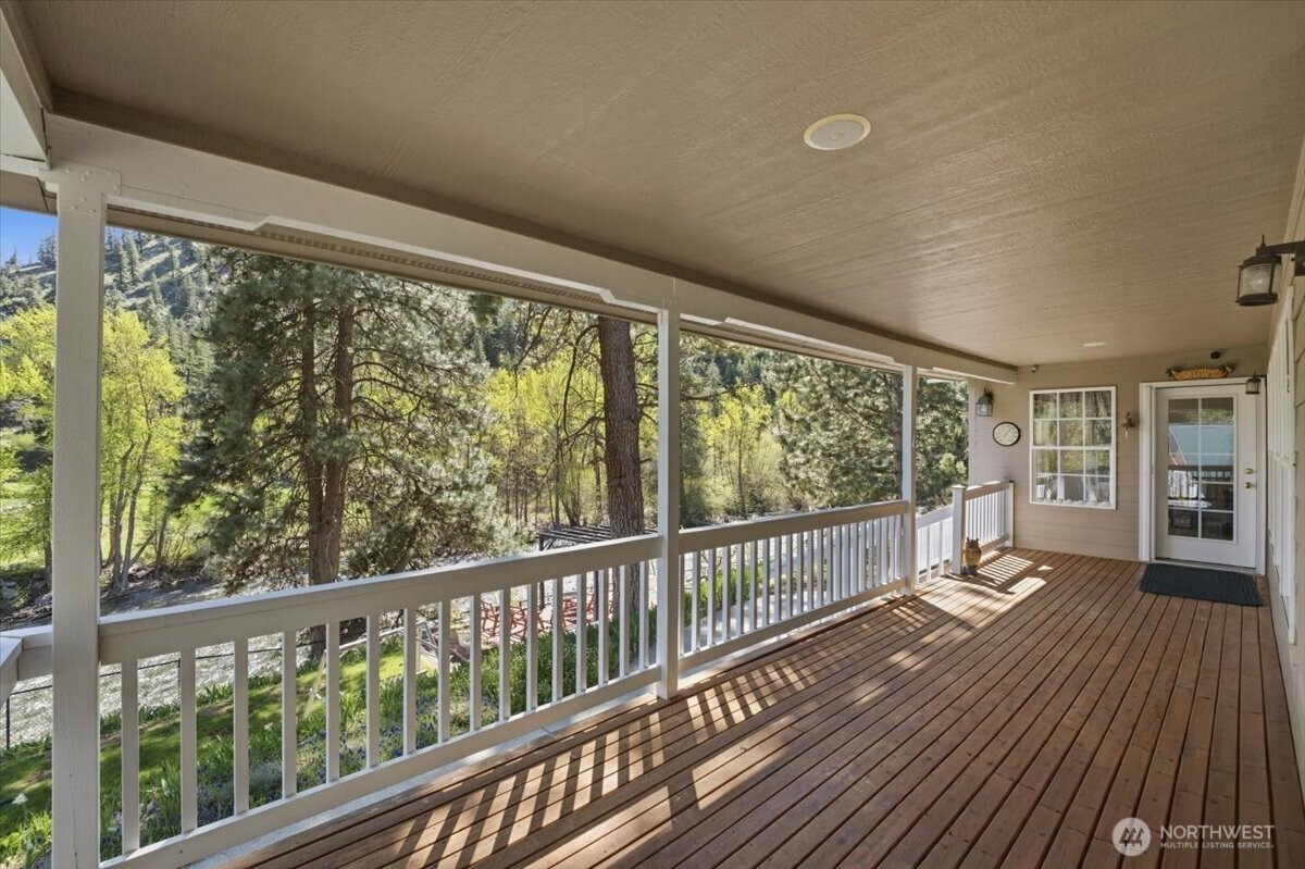 8831 Entiat River Road , Entiat, WA 98822